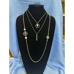 CHLOE + ISABEL turquoise layered necklace set in gold - N152